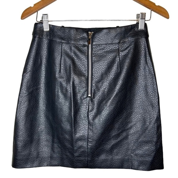 Brunette The Label Faux Leather Mini Skirt - Picture 6 of 10